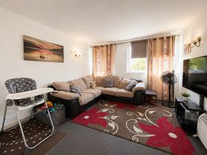 Photo 1- click for photo gallery